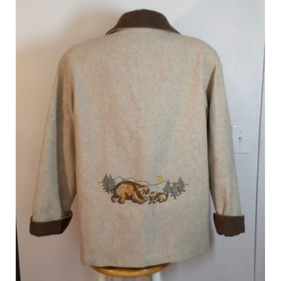 VTG Wool Womens Coat- Embroidery Bears- E&J/LA Mode- Sz L- Oatmeal- Canada- NICE - Picture 2 of 9
